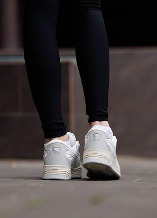 180 grey white 8