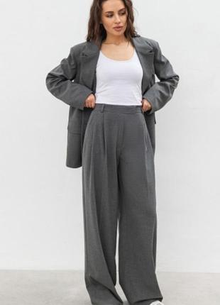 Костюм брючний класичний h&m