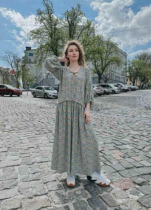 Женское льняное платье миди свободного силуэта с объемными рукавами nora kvittin mknk2064-3