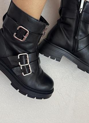 Шквряні ботинки zara 8