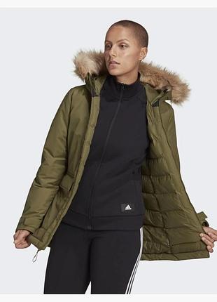 Парка женская adidas utilitas hooded parka olive (арт. gt1692)