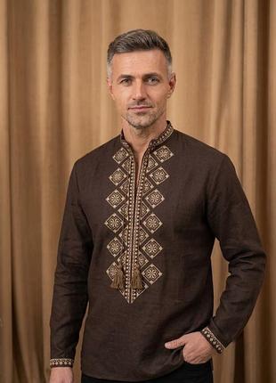 Мужская вышитая сорочка коричневого цвета с вышивкой размеры s, m, l, xl.