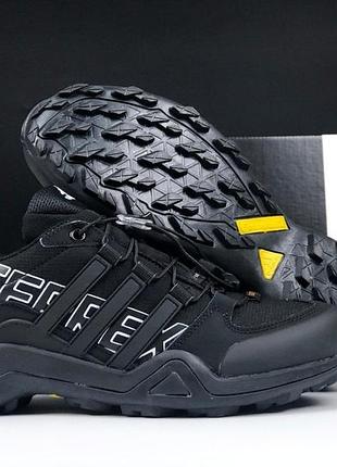Кросівки "adidas terrex" чоловічі спортивні зимові 45