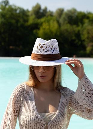 Ажурная шляпа федора с коричневой лентой d.hats белый