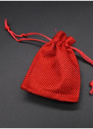 Подарунковий мішечок з мішковини на затяжках. колір червоний. 7х9см / подарунковий мішечок з мішковини на затяжках. колір