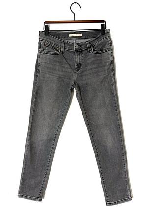 Джинси бойфренд levis