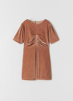 Детское бархатное платье с короткими рукавами для девочки zara с золотистыми блёстками размер 134