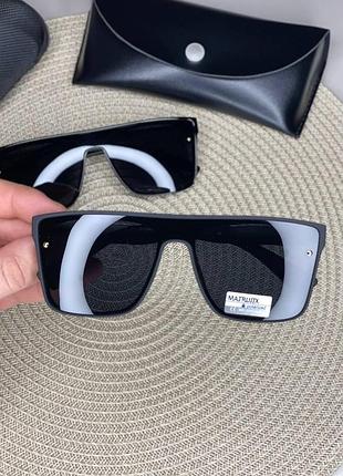 Мужские солнцезащитные очки маска matrix polarized черные с металлическими вставками поляризованные черный матовый