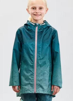 Куртка ветровка дождевик quechua от decathlon на 10-11 лет