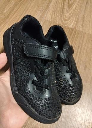 Кроссовки 25 размер clarks