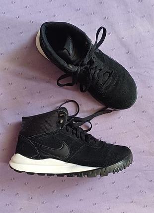 Кросівки високі осінь  замша nike