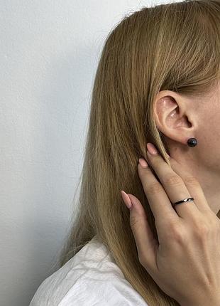 Набор керамических украшений с гранями серьги и тонкое кольцо 20