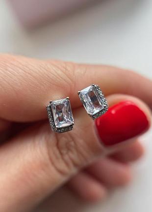 Сережки біле каміння гало пандора pandora