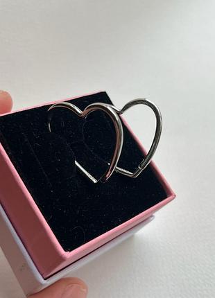 Сережки невичерпне кохання серця