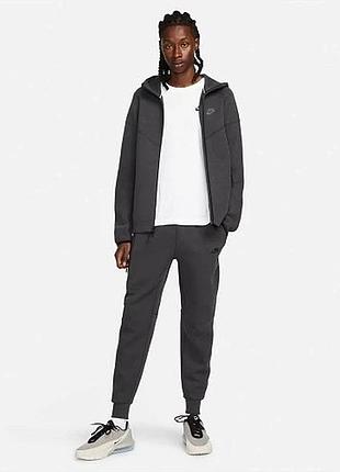 Штани чоловічі nike sportswear tech fleece jogger pants grey (арт. fb8002-060)