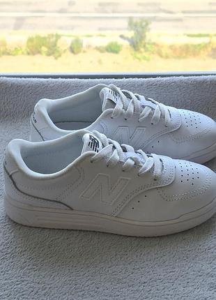 Кросівки 33р. new balance 5