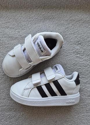 Кроссовки 22р. adidas 7