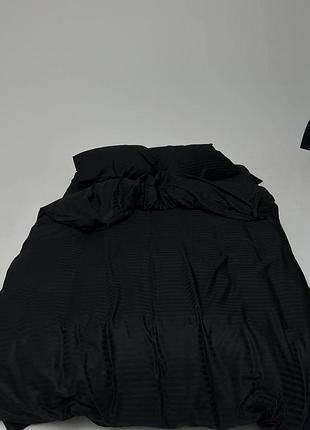 Комплект постільної білизни сімейний 150х210 (2 шт.) страйп-сатин luxe простирадло 200х200х20 наволочки 50х70 чорний