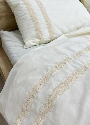 Постільна білизна з мереживом бязь gold luxe двоспальна 175х210 наволочки 50х70 шампань