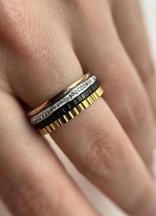 Каблочка эмаль широкая крутится вставка черная 17