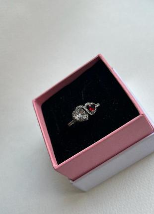 Кільце ореол сердець червоне та біле 5