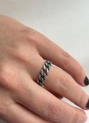 Кільце срібне з паве пандора pandora