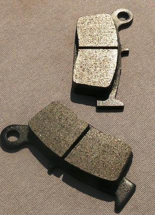 Колодки дискові lead-90