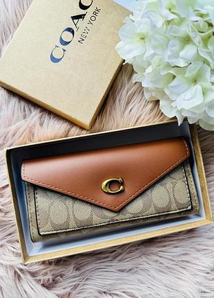 Гаманець coach візитниця великий коричневий є