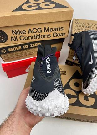 Nike acg mountain fly gore-tex 10