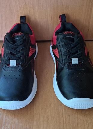 Кроссовки оригинальные reebok p22,5 4