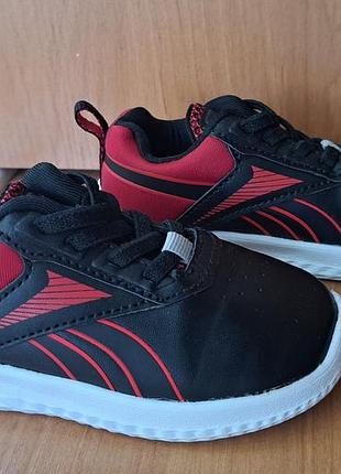 Кросівки оригінальні reebok p22,5