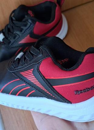 Кроссовки оригинальные reebok p22,5 6