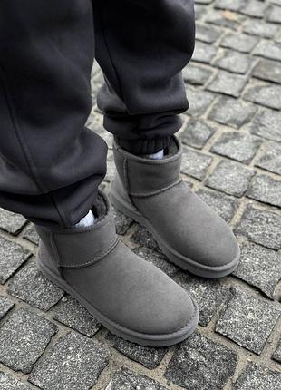 Ugg mini grey 5