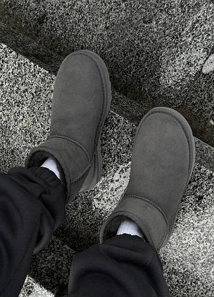 Ugg mini grey 2