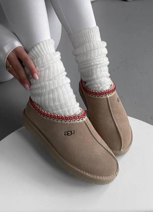 Ugg tasman ii low sand / dark cherry 4