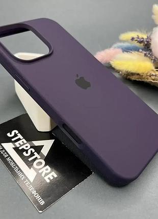 Чехол silicone case для iphone 12 / 12 pro с закрытым низом микрофиброй силиконовый противоударный фиолетовый (elderberry)