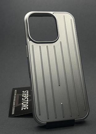 Чехол для iphone 16 pro в стиле rimowa, противоударный защитный чехол-накладка с рельефными полосами матовый серебристый без лого