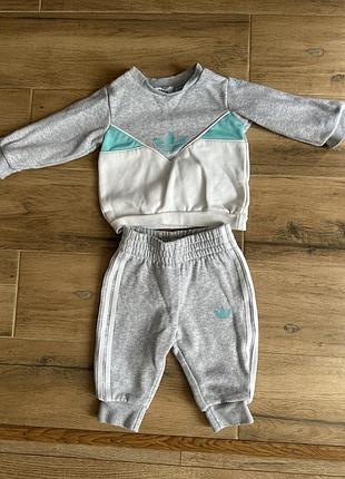 Костюм adidas
