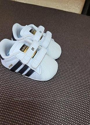 Пінетки adidas