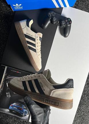 Чоловічі кросівки adidas spezial beige black 45