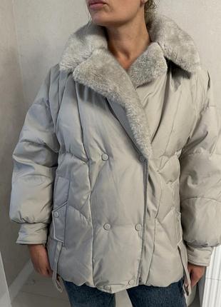 Жіноча зимова куртка-пуховик damader collection oversize зі штучною норкою
