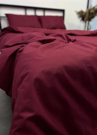 Комплект постільної білизни полуторний простирадло на гумці 120х200 наволочки 50х70 бордо