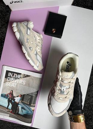 Жіночі кросівки asics gel-nyc beige white silver 39
