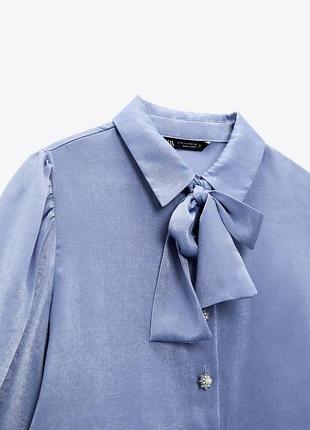 Світло-блакитна сатинова блуза zara 5