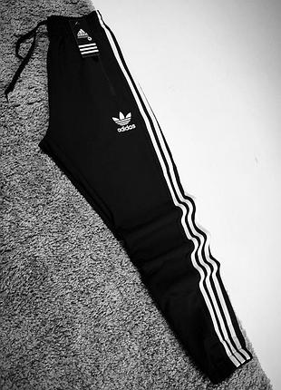Мужские спортивные штаны adidas черные