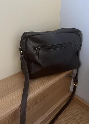 Сумка через плечо коричневая 2