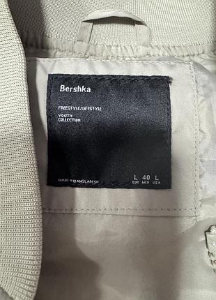 Ветровка bershka 2