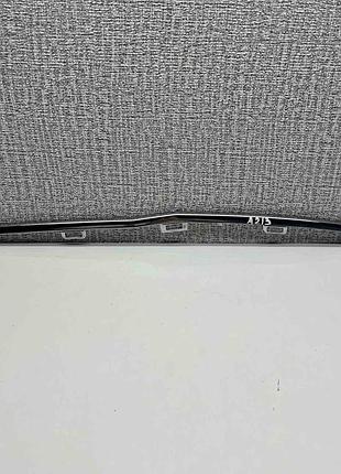 Хром накладка гриля декоративна накладка volvo xc60 i 13-17 31353767 31333839