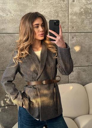 Піджак люкс класу 5