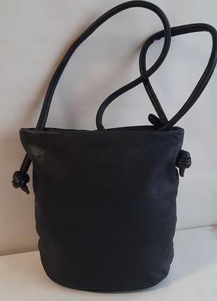 Жіноча шкіряна сумка osprey london o.s.p через плече кросбоді. натуральна шкіра, сумка трапеція відро 30х25 см, чорна шкіряна торба англія